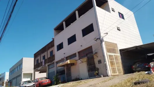 Prédio Inteiro à venda, 400m² no Sobradinho, Brasília