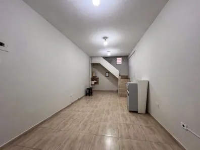 Conjunto Comercial / Sala para alugar, 22m² no Centro, Londrina
