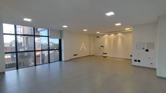 Conjunto Comercial / Sala para alugar, 58m² no Centro, Toledo