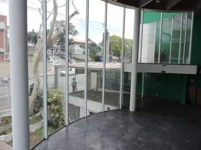 Prédio Inteiro para alugar, 909m² no Morumbi, São Paulo