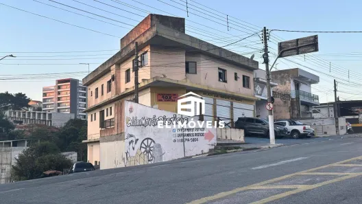Prédio Inteiro à venda, 600m² no Vila Flora Regina, Arujá