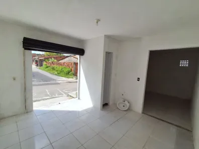 Loja / Salão / Ponto Comercial para alugar, 35m² no Pajuçara, Maracanaú