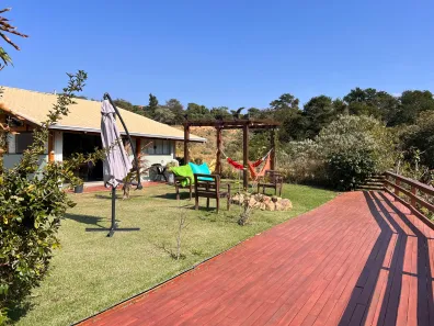 Fazenda / Sítio / Chácara com 2 Quartos à venda, 600m² no , Mairinque
