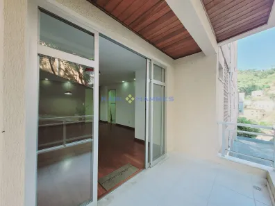 Apartamento com 2 Quartos à venda, 65m² no Bingen, Petrópolis