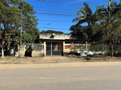 Casa com 4 Quartos à venda, 150m² no Loteamento Vale Florido, Embu-Guaçu