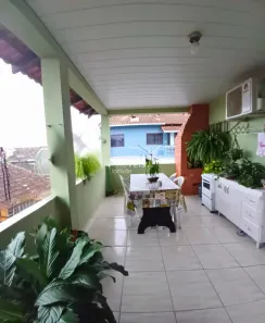 Sobrado com 8 Quartos à venda, 268m² no Do Ubatuba, São Francisco do Sul