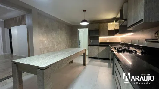 Casa de Condomínio com 3 Quartos para alugar, 150m² no Centro, Navegantes