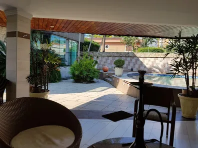 Sobrado com 5 Quartos à venda, 370m² no Canto do Forte, Praia Grande