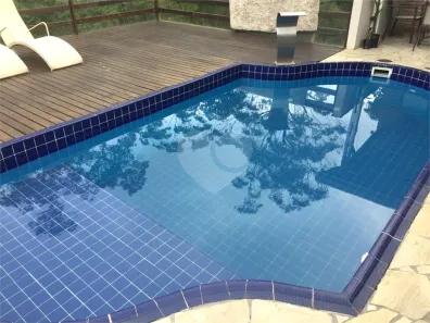 Casa com 7 Quartos à venda, 800m² no , Embu-Guaçu