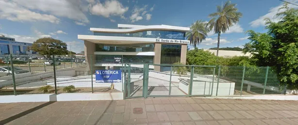 Conjunto Comercial / Sala com 2 Quartos à venda, 51m² no Zona Industrial, Brasília