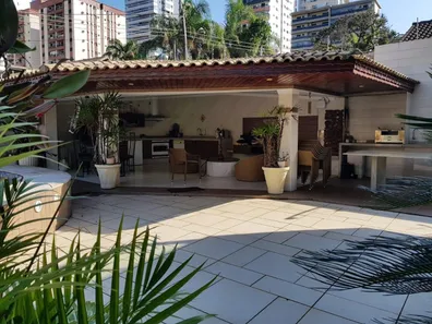 Sobrado com 5 Quartos à venda, 370m² no Canto do Forte, Praia Grande