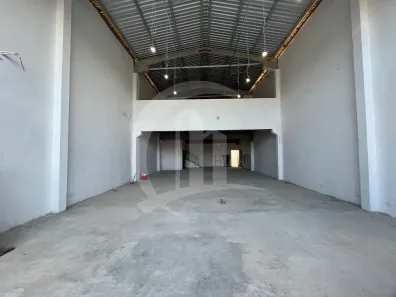 Prédio Inteiro para alugar, 400m² no São José, Aracaju