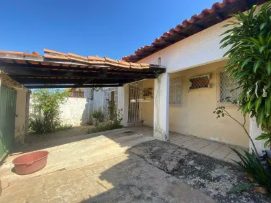 Casa com 4 Quartos à venda, 200m² no Ilhotas, Teresina