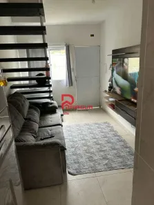 Casa de Condomínio com 2 Quartos para alugar, 75m² no Real, Praia Grande