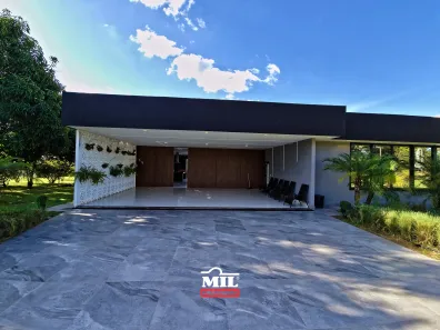Casa de Condomínio com 3 Quartos à venda, 351m² no , Hidrolândia