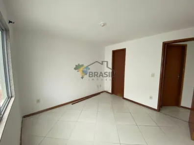 Apartamento com 2 Quartos para alugar, 96m² no Costazul, Rio das Ostras