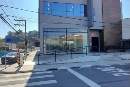 Loja / Salão / Ponto Comercial para alugar, 100m² no Região Central, Caieiras