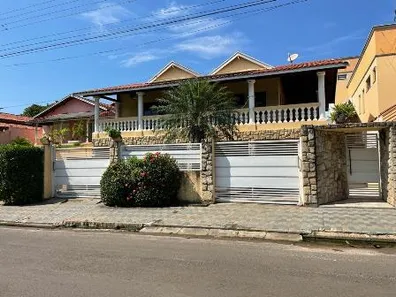 Casa com 3 Quartos à venda, 275m² no Centro, Águas de São Pedro