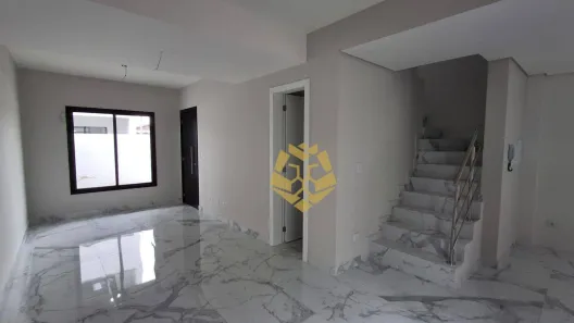Sobrado com 3 Quartos à venda, 103m² no Xaxim, Curitiba
