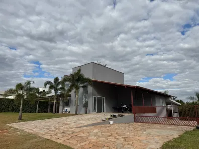 Casa de Condomínio com 4 Quartos à venda, 242m² no , Santo Antônio de Goiás