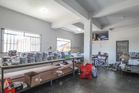 Loja / Salão / Ponto Comercial à venda, 101m² no Ipiranga, Divinópolis