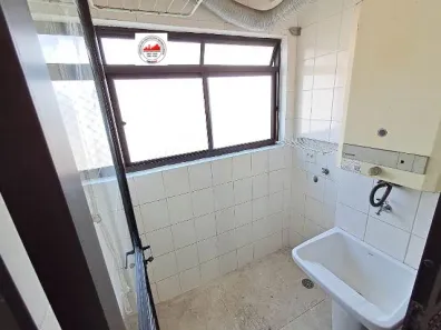 Apartamento com 2 Quartos para alugar, 55m² no Vila Hamburguesa, São Paulo