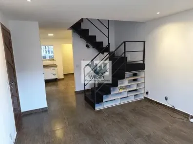 Casa com 2 Quartos para alugar, 90m² no Castelanea, Petrópolis