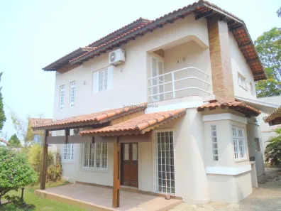 Casa Comercial com 3 Quartos para alugar, 225m² no Vila Júlia, Poá