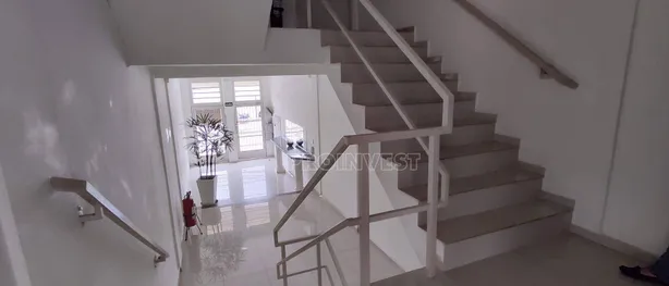Prédio Inteiro para venda ou aluguel, 752m² no Jardim Lambreta, Cotia
