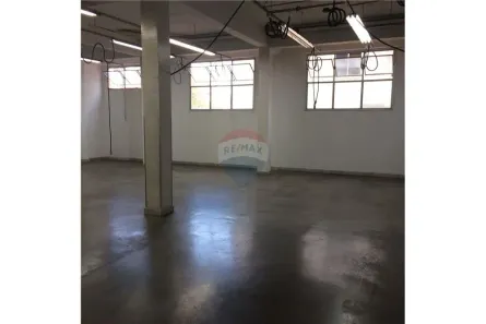 Galpão / Depósito / Armazém à venda, 939m² no Estoril, Belo Horizonte