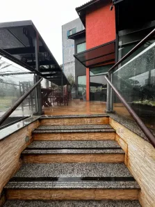 Prédio Inteiro para alugar, 260m² no Jaguaré, São Paulo