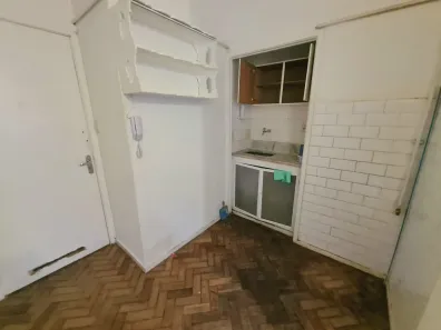 Kitnet à venda, 34m² no Copacabana, Rio de Janeiro
