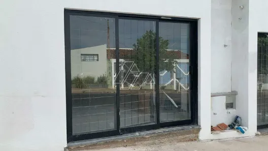 Loja / Salão / Ponto Comercial para alugar, 36m² no Palmital, Marília