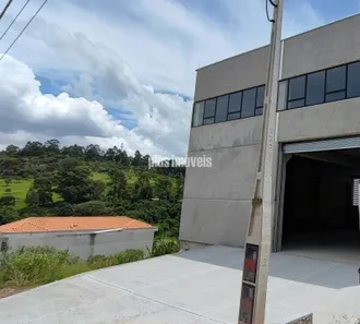 Galpão / Depósito / Armazém para alugar, 675m² no Laranjeiras, Caieiras