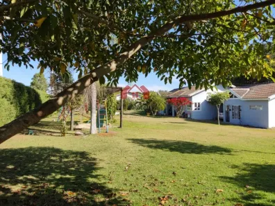 Fazenda / Sítio / Chácara com 2 Quartos à venda, 4259m² no , Alambari
