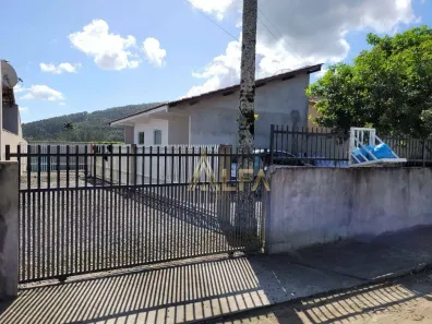 Casa com 2 Quartos à venda, 300m² no Santa Lidia, Penha