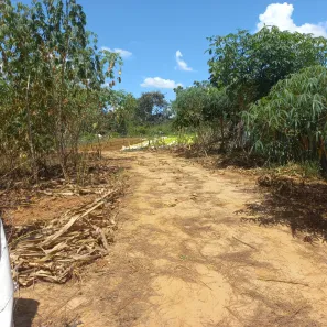 Terreno / Lote / Condomínio à venda, 500m² no Setor Lagoa Quente, Caldas Novas