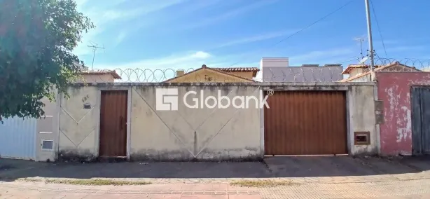Casa com 2 Quartos para alugar, 65m² no Residencial Sul Ipês, Montes Claros