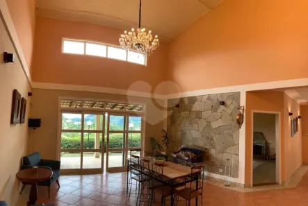 Fazenda / Sítio / Chácara com 5 Quartos à venda, 540m² no Mairinque, Mairinque