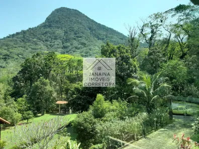 Casa de Condomínio com 3 Quartos à venda, 211m² no Caneca Fina, Guapimirim
