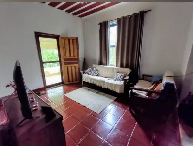 Fazenda / Sítio / Chácara com 2 Quartos à venda, 200m² no , Piraí