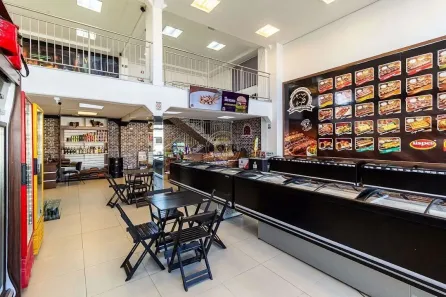 Prédio Inteiro à venda, 483m² no Centro, São José dos Pinhais