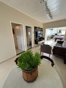 Casa de Condomínio com 2 Quartos à venda, 180m² no Parque das Rosas, Mairinque