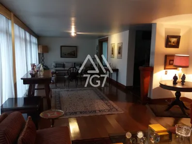Sobrado com 6 Quartos para venda ou aluguel, 750m² no Jardim Guedala, São Paulo