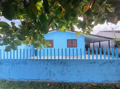 Casa com 2 Quartos para alugar, 50m² no Santa Terezinha, Pontal do Paraná