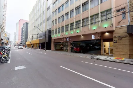 Conjunto Comercial / Sala para venda ou aluguel, 30m² no Centro, Curitiba