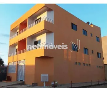 Prédio Inteiro com 9 Quartos à venda, 430m² no Samambaia Sul, Brasília