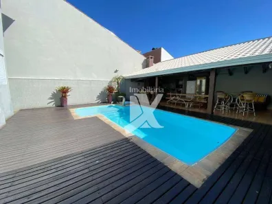 Casa com 4 Quartos para alugar, 240m² no Atami, Pontal do Paraná