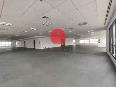 Andar / Laje corporativa para alugar, 1354m² no Alphaville Industrial, Barueri