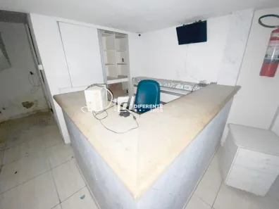Loja / Salão / Ponto Comercial à venda, 56m² no Centro, Nova Iguaçu
